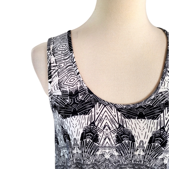 WESTON WEAR x ANTHRO Asymmetric Tunic Tank Top Black Ivory L - Picture 3 of 8